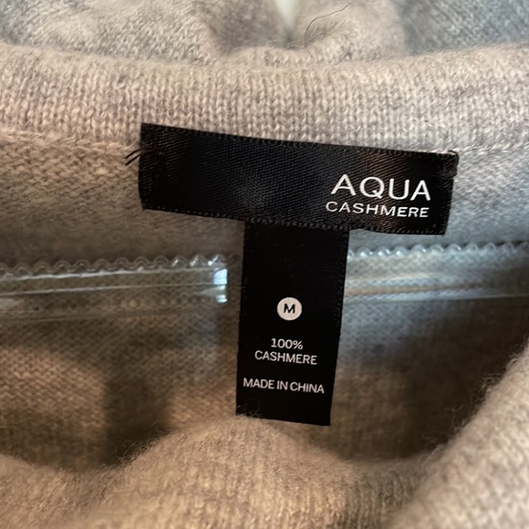 Aqua Cashmere Cowl/Off-Shoulder Grey Sweater - Picture 2 of 4